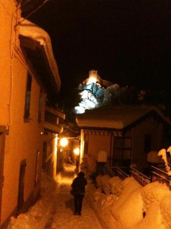 Antica Casa Menetti B E B Bed and Breakfast Sestola Buitenkant foto